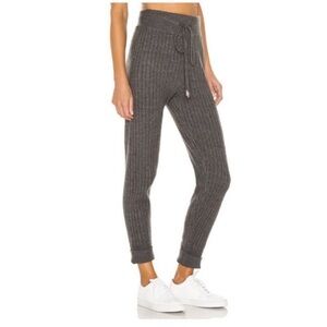 Free People intimately Around the Clock
knit jogger drawstring waist XS